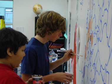 Osker and Josh painting